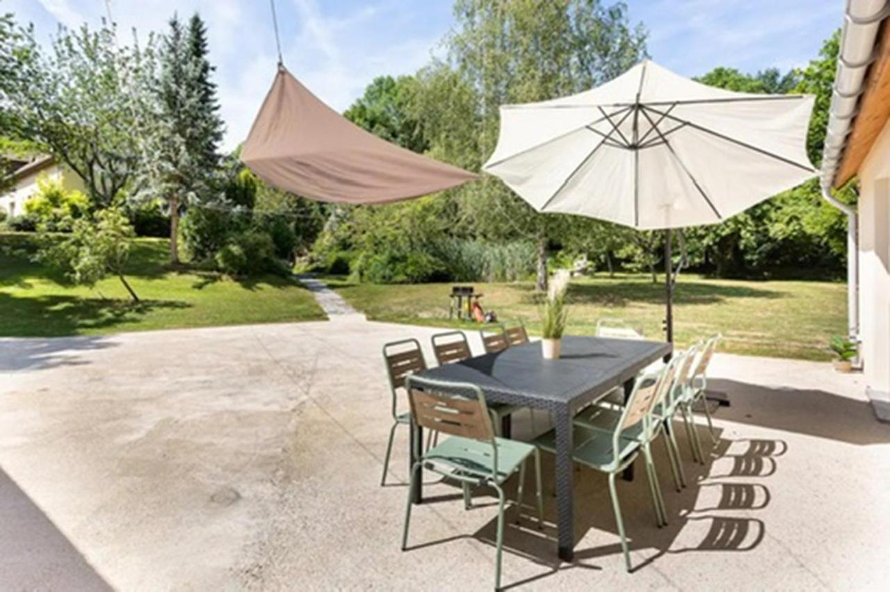 La Grignotiere Lodge & Spa Crecy-la-Chapelle Eksteriør billede