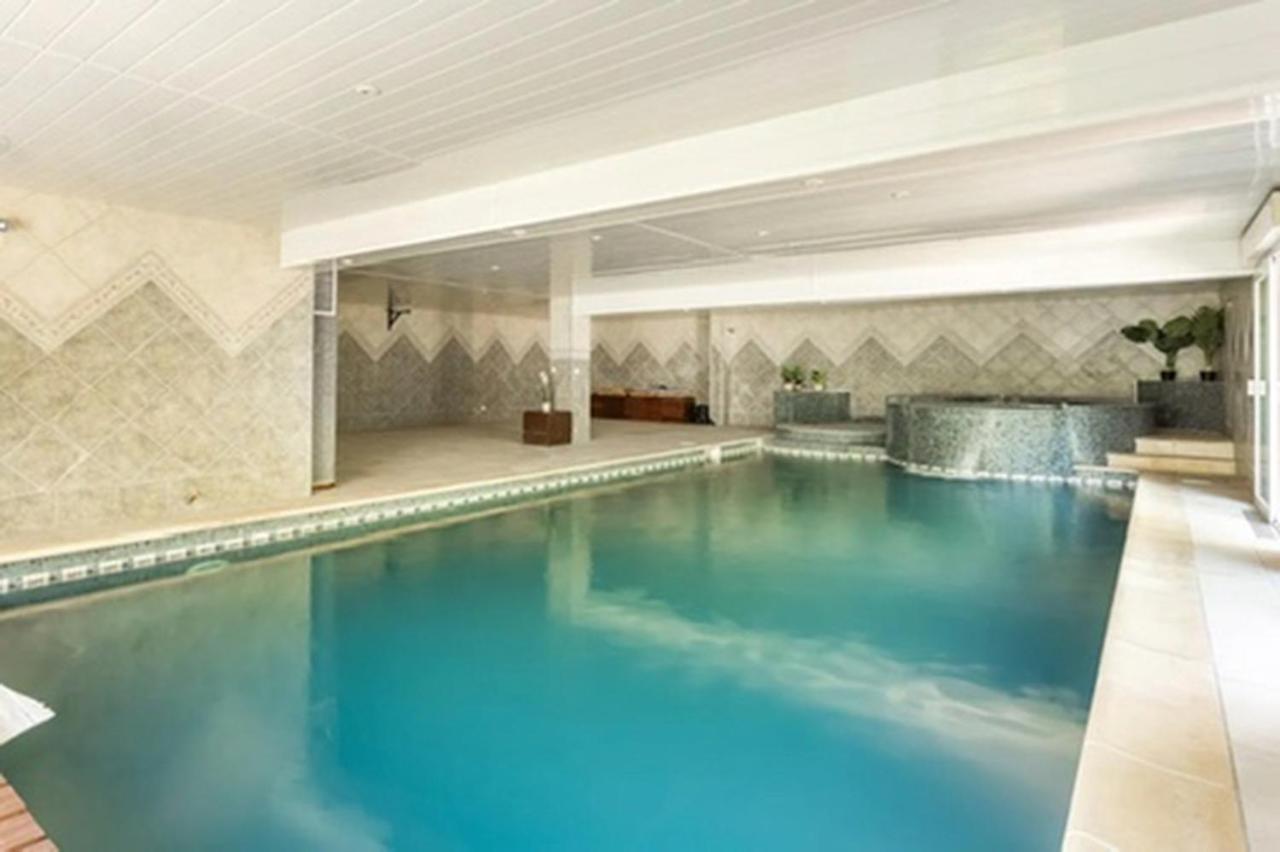 La Grignotiere Lodge & Spa Crecy-la-Chapelle Eksteriør billede